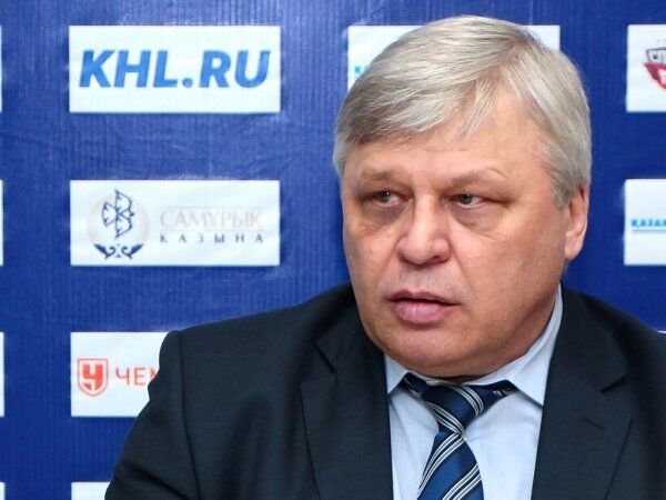 Главный тренер ХК Югра Павел Езовских Главный тренер ХК Югра Павел Езовских
