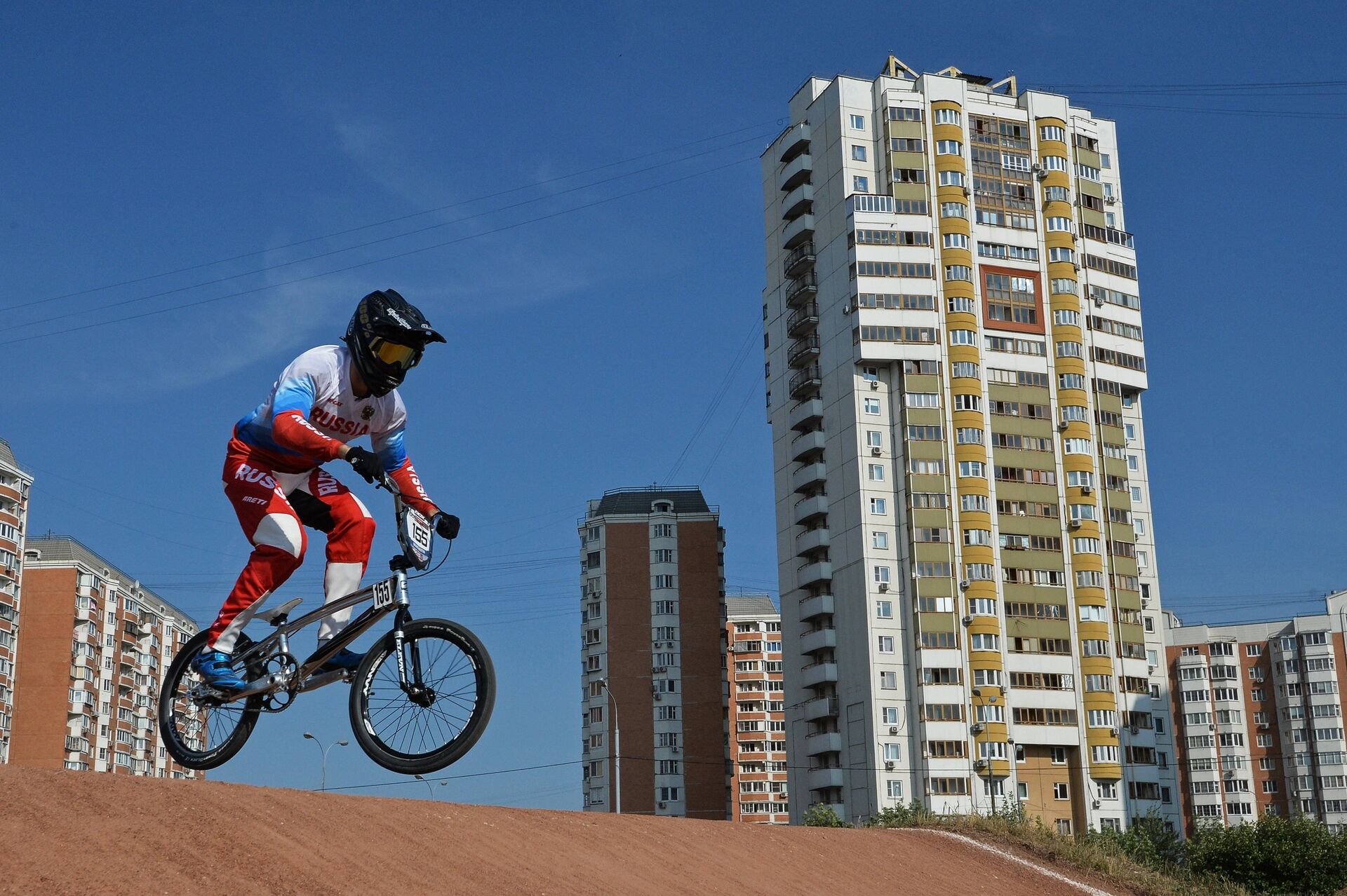Спортсмен сборной России по велоспорту в дисциплине BMX Евгений Клещенко Спортсмен сборной России по велоспорту в дисциплине BMX Евгений Клещенко - РИА Новости, 1920, 28.07.2021